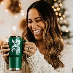 Tumbler Insulated Large 40 oz with Handle NWOT